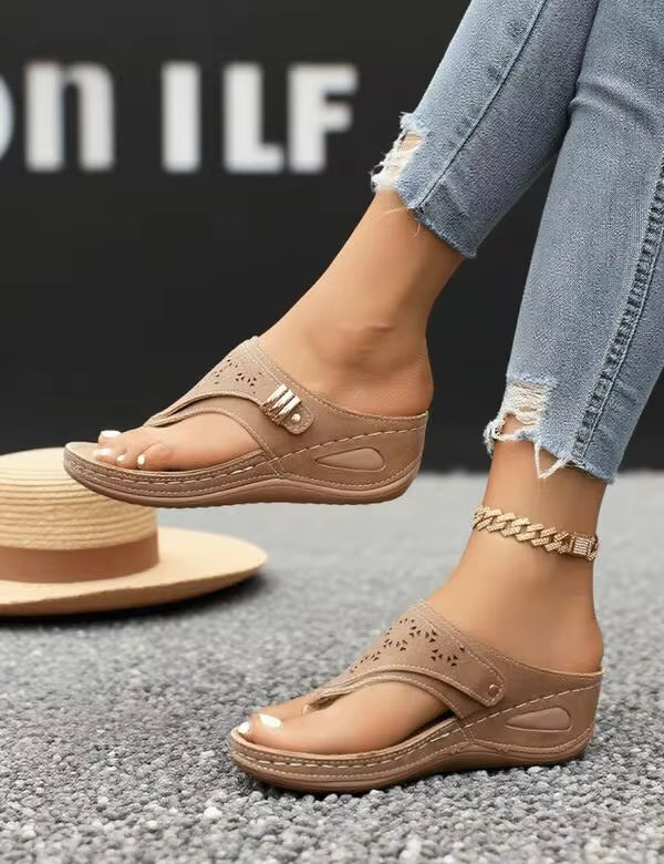 Plus Size Women's Thick-Soled Round Toe Wedge Heel Slip-On Sandals,Spring Summer Outfits\2025 New Style Women's Wedge Heel Flip-Flops